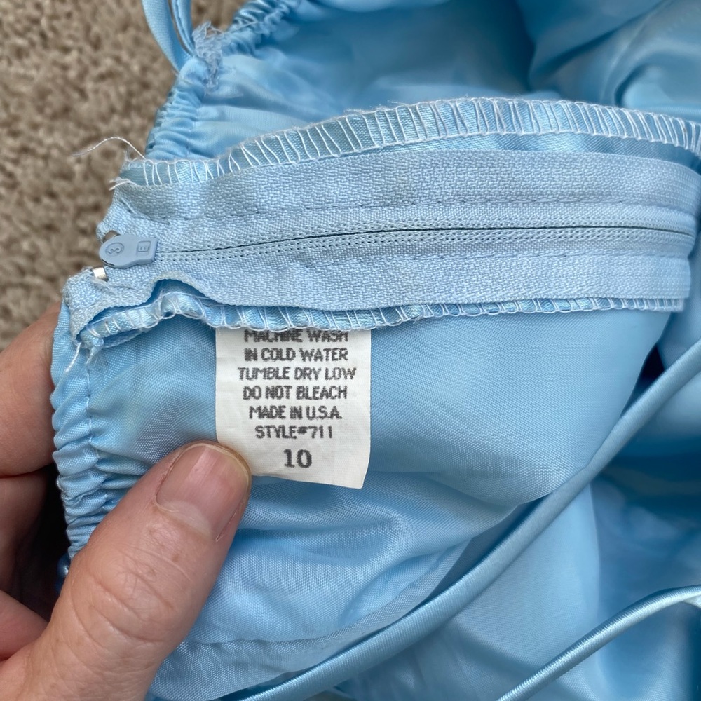 Children’s Princess Dress- light blue with sequin detail - Picture 5 of 12